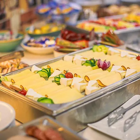 Forum Σζομπαθέλι