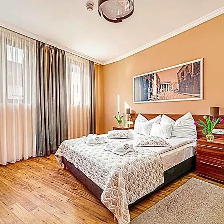 Forum 3* Σζομπαθέλι